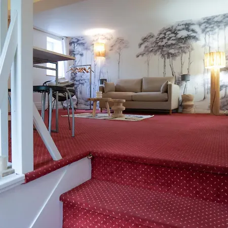 Apartment Cozy Sur 2 Niveaux - 2 A 4 Personnes